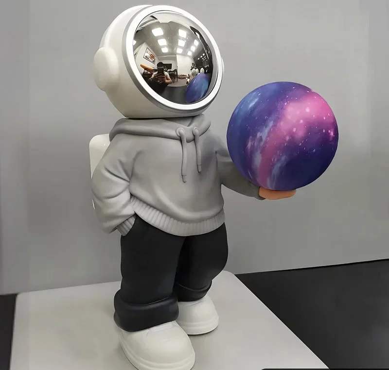 S79ebf1a9d6b541799b612dd4115a0756O LAMPARA ASTRONAUTA CON PARLANTE - Imagen 1